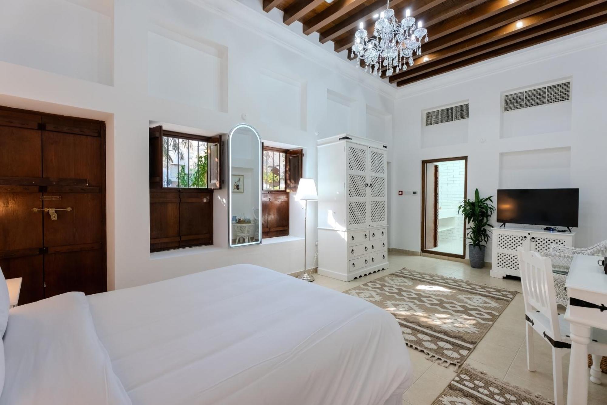 Arabian Boutique Hotel Дубай Экстерьер фото